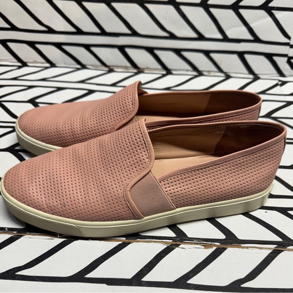 Vince Blair Perforated Leather Pink Slip-On Shoes size 9.5